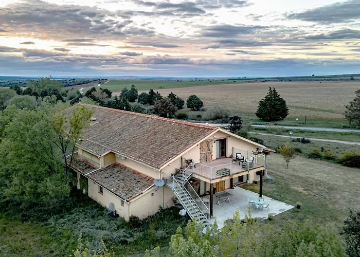 Rural Costa Del Trigo Отель Сеговия